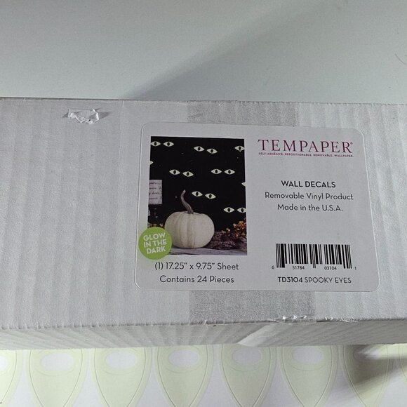 Glow-In-The-Dark Wall Decals Eyes Vinyl Removable Repositionable halloween - Picture 2 of 5